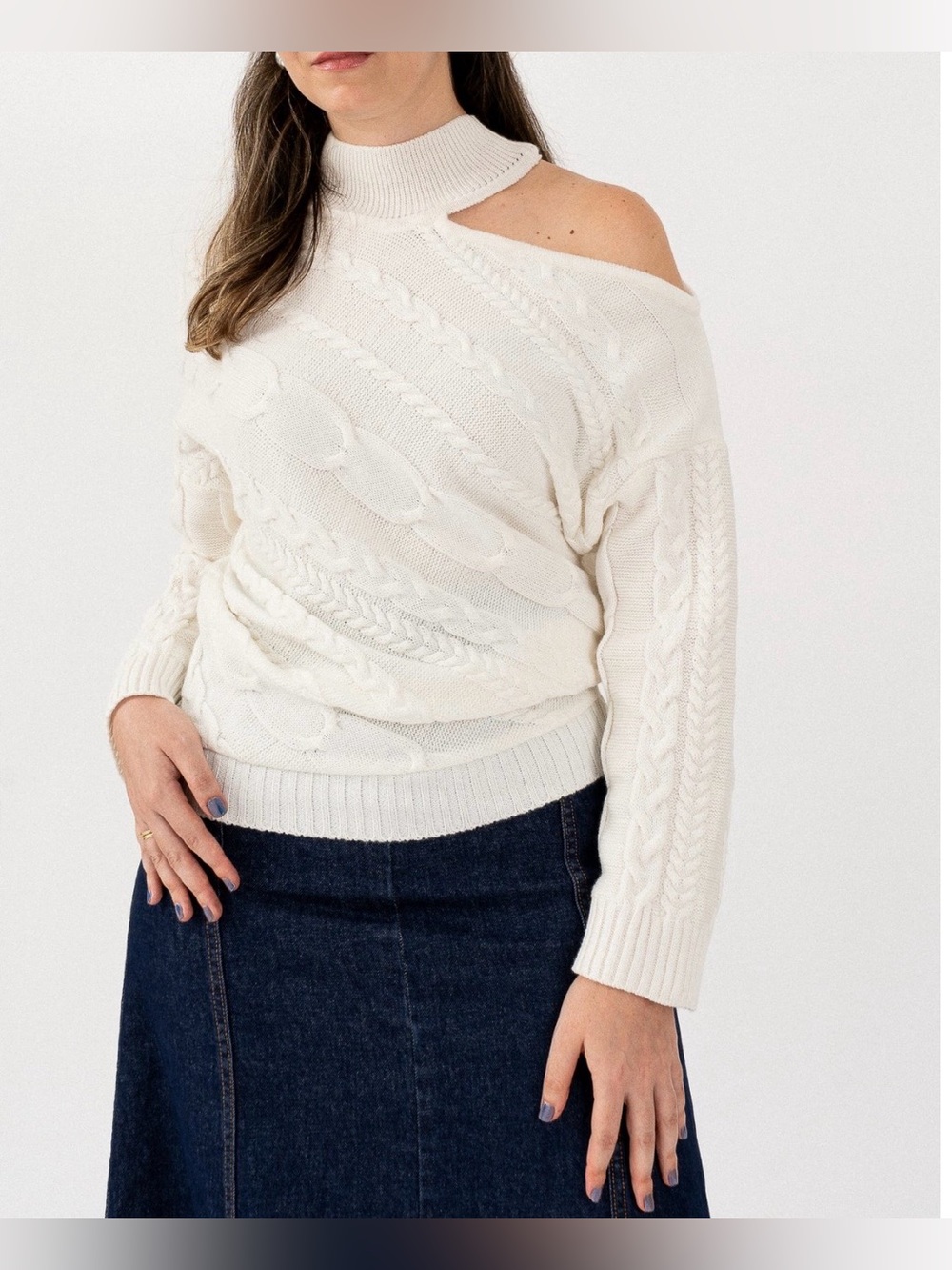 VENUS Cream Off-Shoulder Cable Knit Sweater